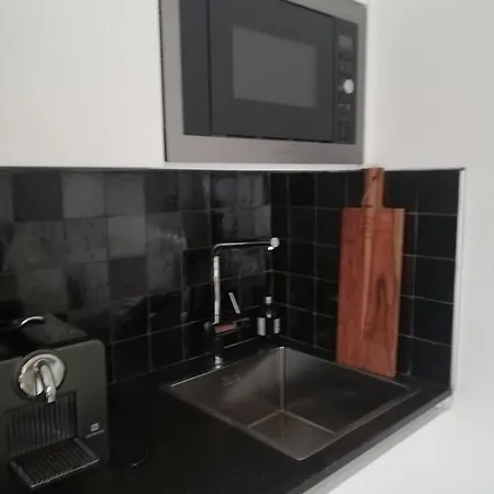 Cremebol Apartman
